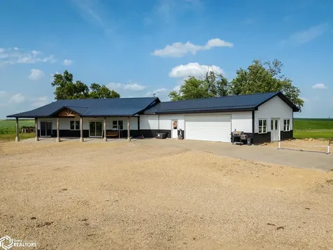 2326 K Avenue Toledo IA 52342