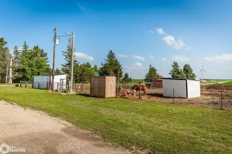 2326 K Avenue Toledo IA 52342