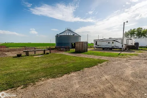 2326 K Avenue Toledo IA 52342