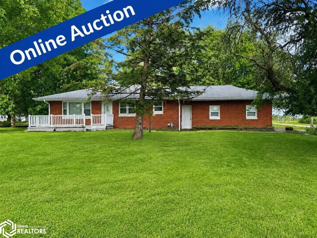 11818 Dmc Highway 99 Burlington IA 52601