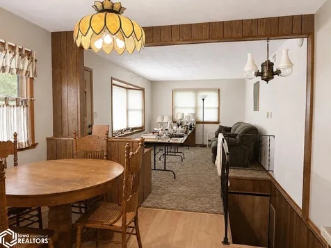 11818 Dmc Highway 99 Burlington IA 52601