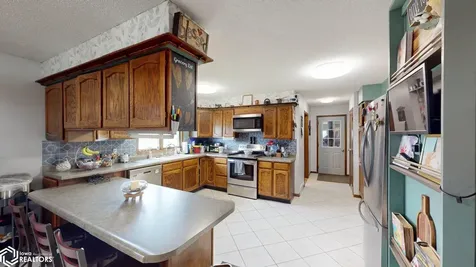 10910 Ulmus Avenue Rockford IA 50468