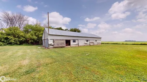 10910 Ulmus Avenue Rockford IA 50468