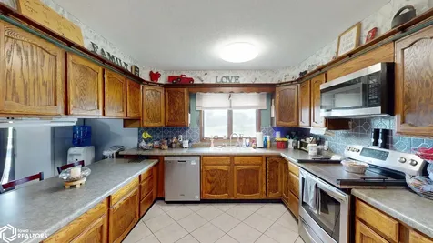 10910 Ulmus Avenue Rockford IA 50468