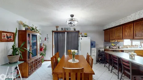 10910 Ulmus Avenue Rockford IA 50468