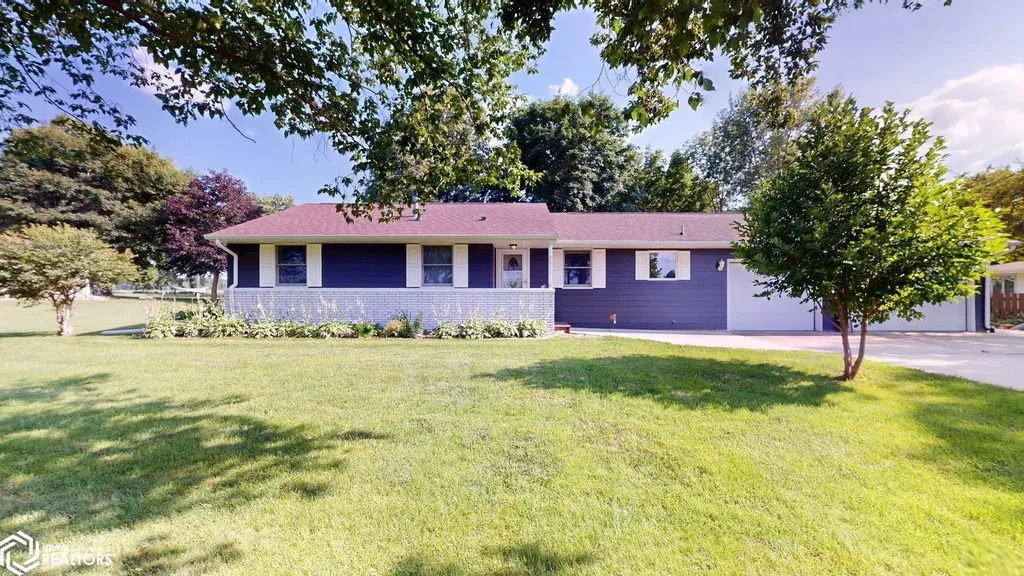 2535 15th Street NW Mason City IA 50401