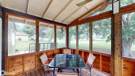 2535 15th Street NW Mason City IA 50401