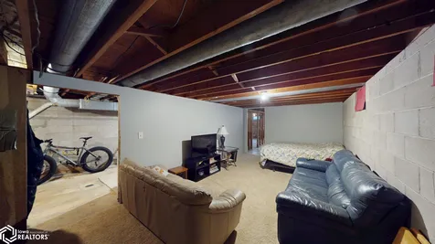 2535 15th Street NW Mason City IA 50401