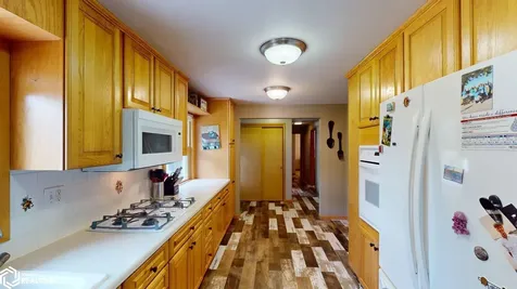2535 15th Street NW Mason City IA 50401