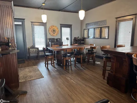 305-309 Gilman Street Sheffield IA 50475
