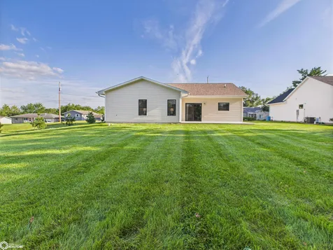 1019 E Court Street Ottumwa IA 52501