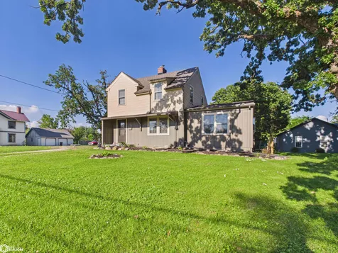 2406 N Court Street Ottumwa IA 52501