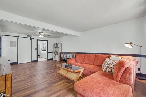 1012 S 7th Avenue Marshalltown IA 50158