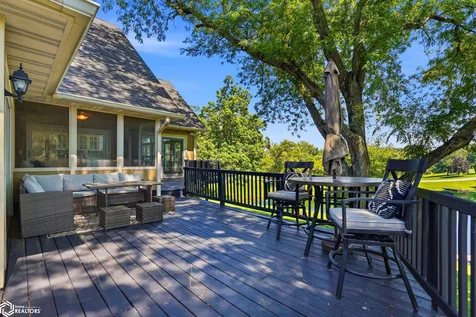 11091 Oak Ridge Road Burlington IA 52601
