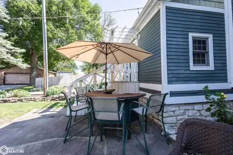 707 N 4th Street Clear Lake IA 50428