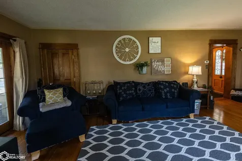 707 N 4th Street Clear Lake IA 50428
