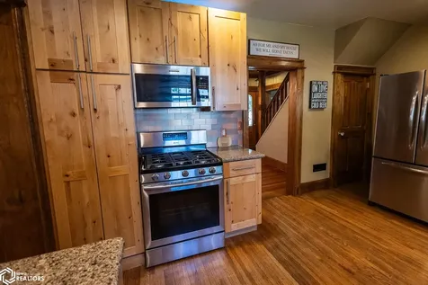 707 N 4th Street Clear Lake IA 50428