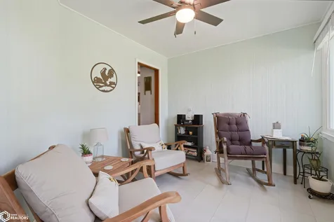 304 S Cedar Street Wapello IA 52653