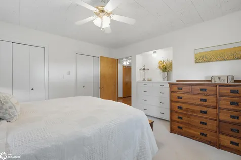 304 S Cedar Street Wapello IA 52653