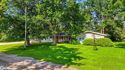 304 S Cedar Street Wapello IA 52653