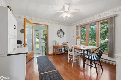 304 S Cedar Street Wapello IA 52653