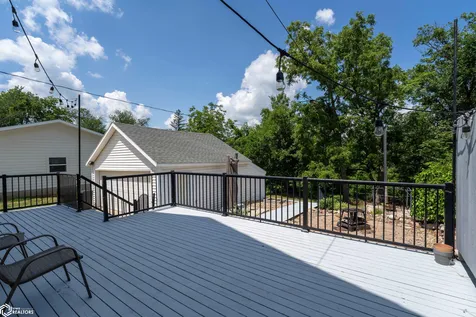 411 Hughes Street Marshalltown IA 50158