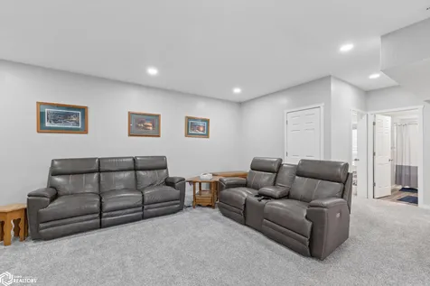 1505 Rylea Drive Clear Lake IA 50428
