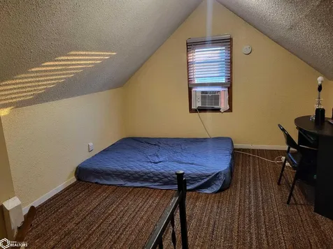 1007 S 7th Avenue Marshalltown IA 50158