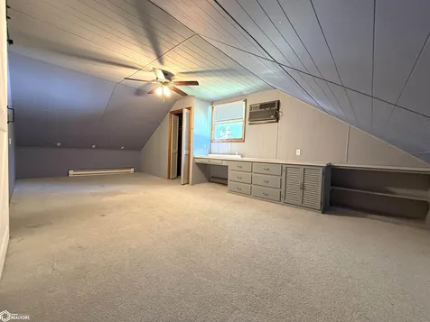 307 S Mulberry Street Richland IA 52585