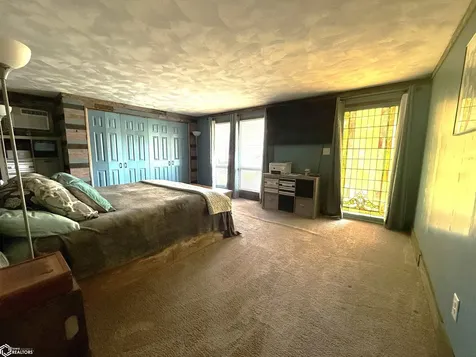 307 S Mulberry Street Richland IA 52585