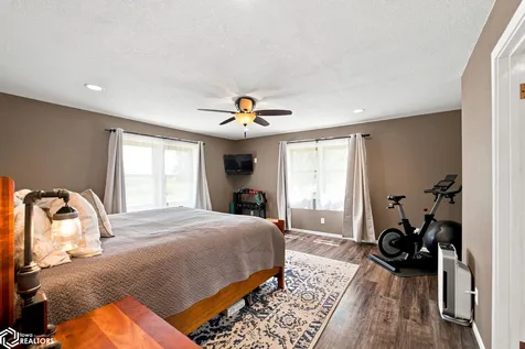 2131 190th Street Charles City IA 50616