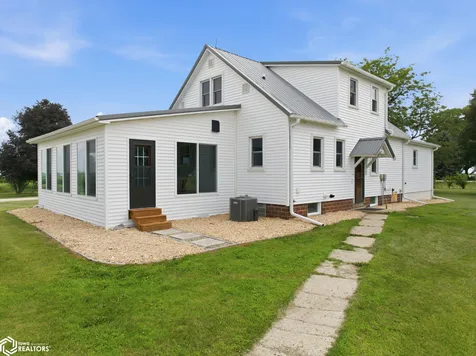 2131 190th Street Charles City IA 50616