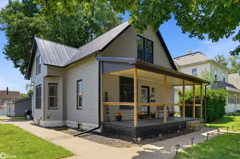 413 E Wheeler Street West Burlington IA 52655