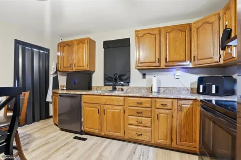 413 E Wheeler Street West Burlington IA 52655