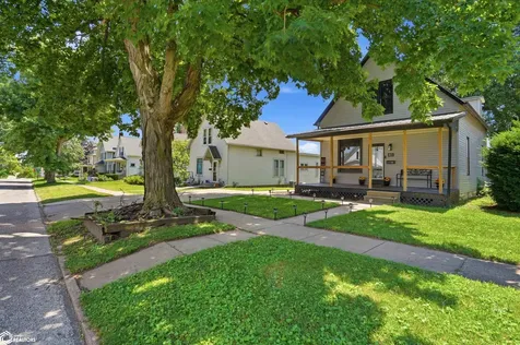 413 E Wheeler Street West Burlington IA 52655