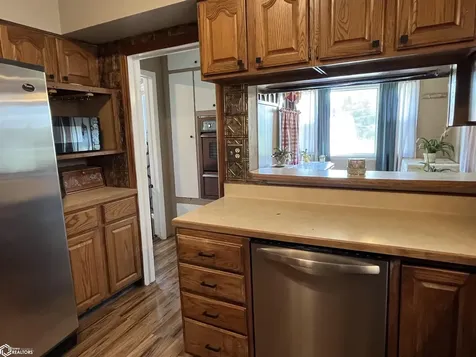521 S 2nd Street Albia IA 52531