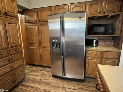 521 S 2nd Street Albia IA 52531