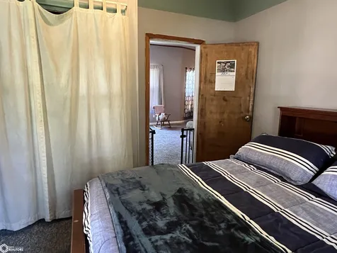 521 S 2nd Street Albia IA 52531