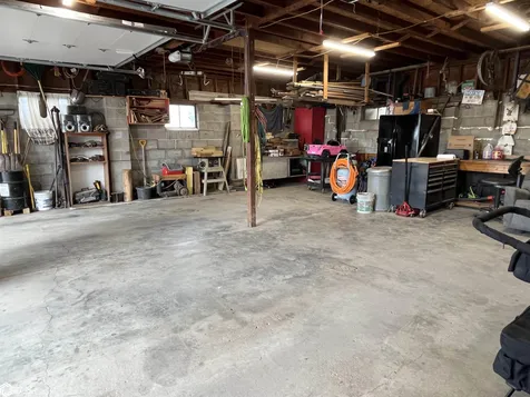 521 S 2nd Street Albia IA 52531