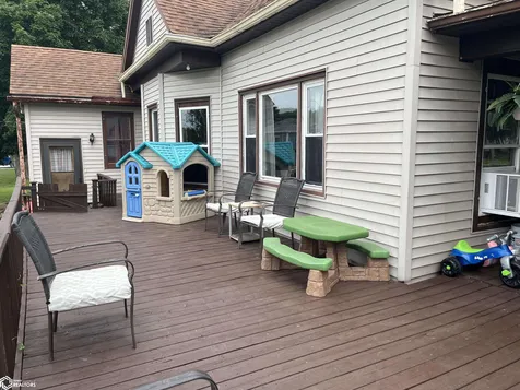 521 S 2nd Street Albia IA 52531