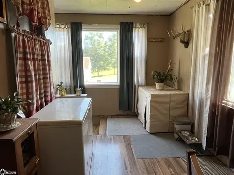 521 S 2nd Street Albia IA 52531