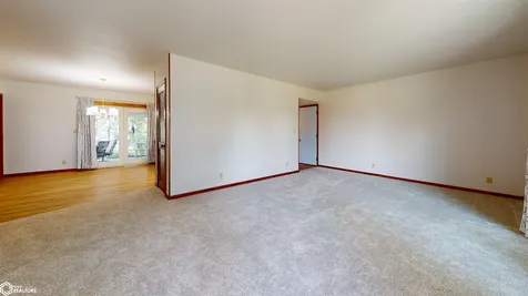 2378 Lilac Court Fairfield IA 52556