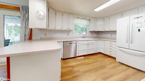 2378 Lilac Court Fairfield IA 52556