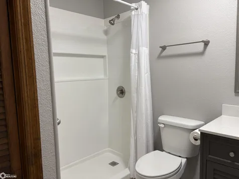 2378 Lilac Court Fairfield IA 52556