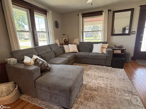 2917 Avenue L Fort Madison IA 52627