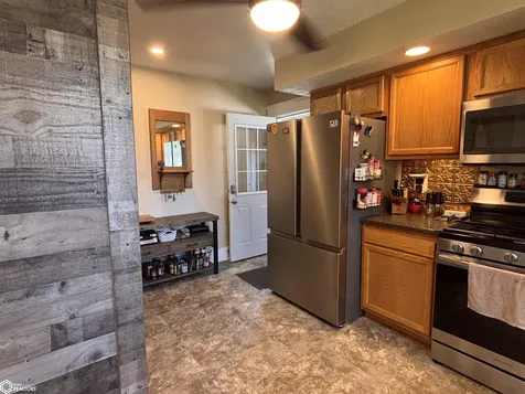 2917 Avenue L Fort Madison IA 52627