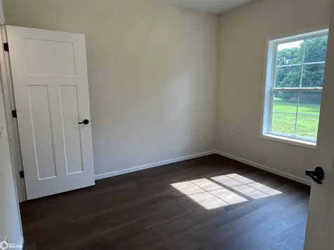 522 S 3rd Street Albia IA 52531