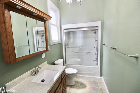 1116 High Street Keokuk IA 52632