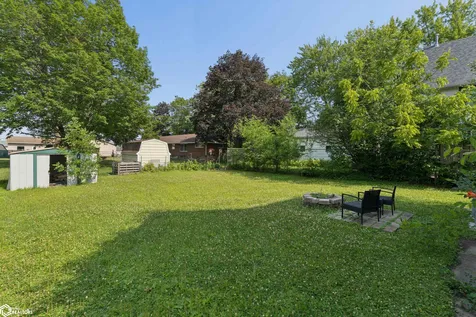 308 S 12th Street Clear Lake IA 50428