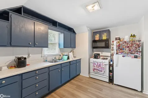 308 S 12th Street Clear Lake IA 50428
